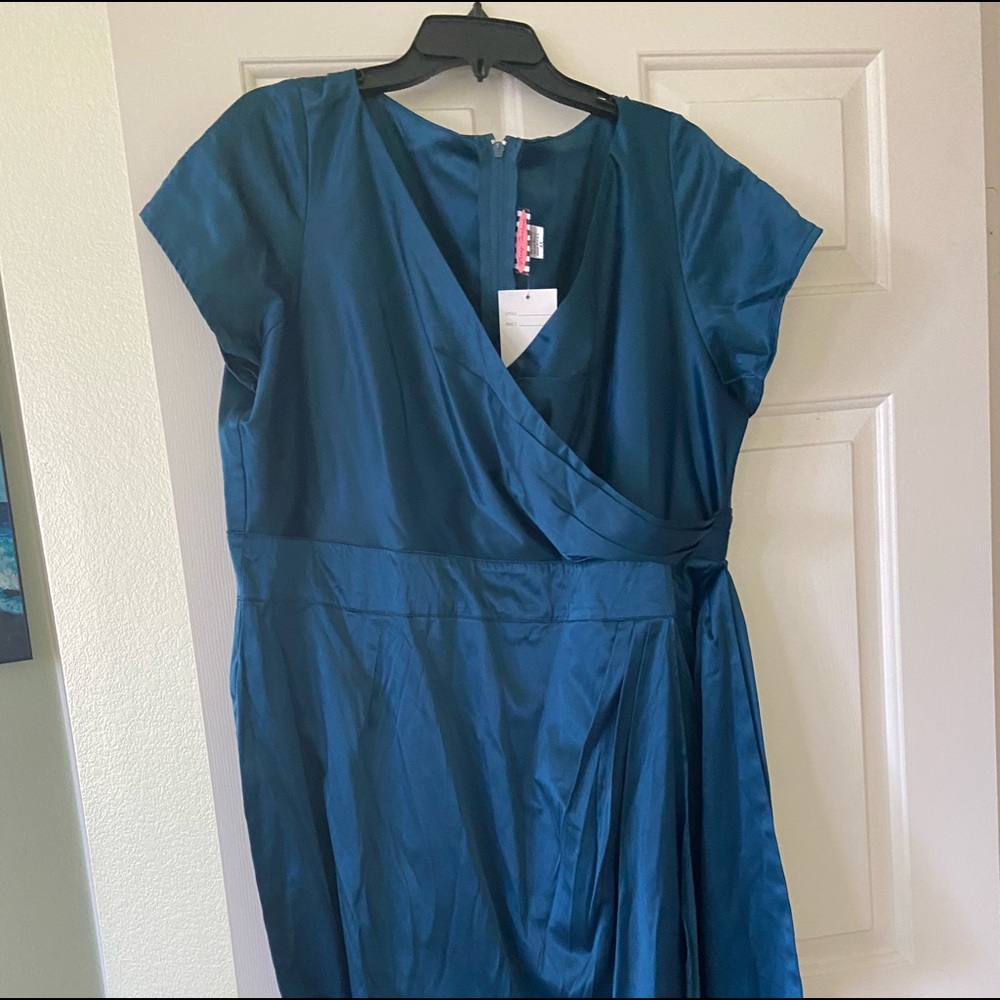 Pinup Couture Ava dress NWT sz 4X